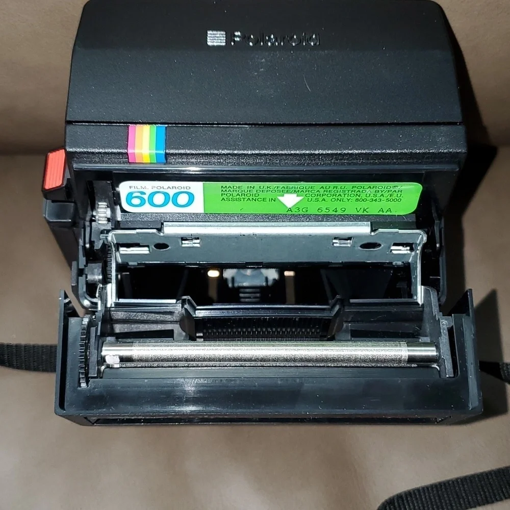 Polaroid Instant Camera Supercolor 635CL with Box (Untested)